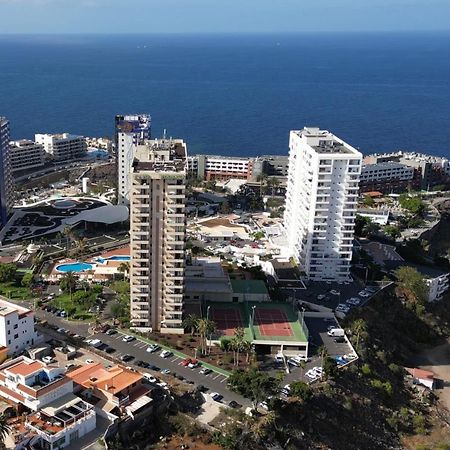 Modern 2-Bedroom Apartment With Stunning View Costa Adeje  Bagian luar foto